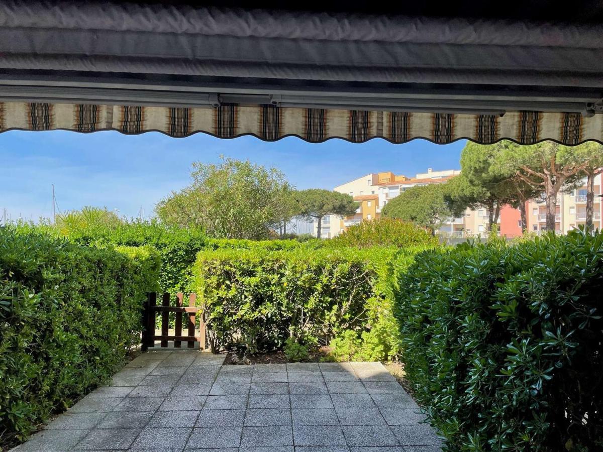 Studio Rdc Avec Piscine, A 600M De La Plage Et A Deux Pas Du Port - Cap D'Agde - Fr-1-249-369 Bagian luar foto